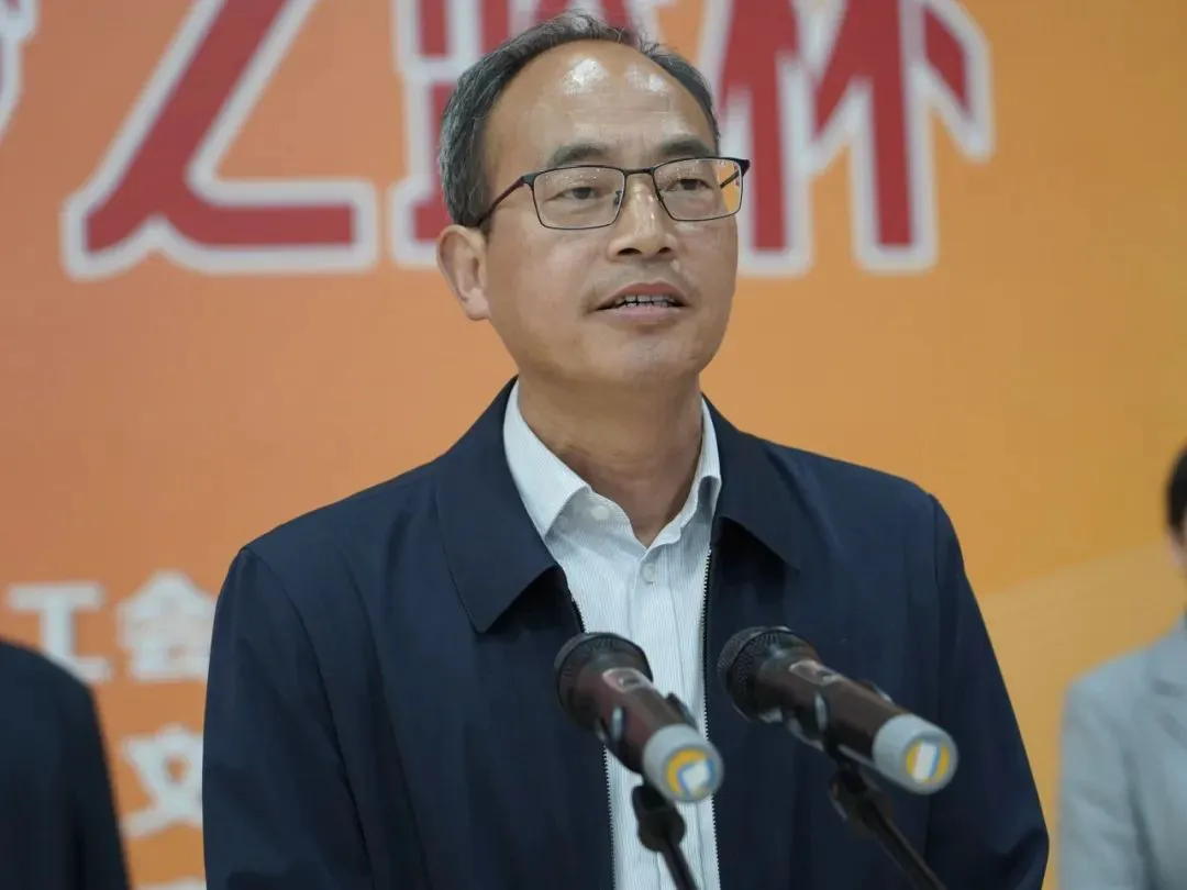 如何在篮球训练营中改善比赛策略?_0